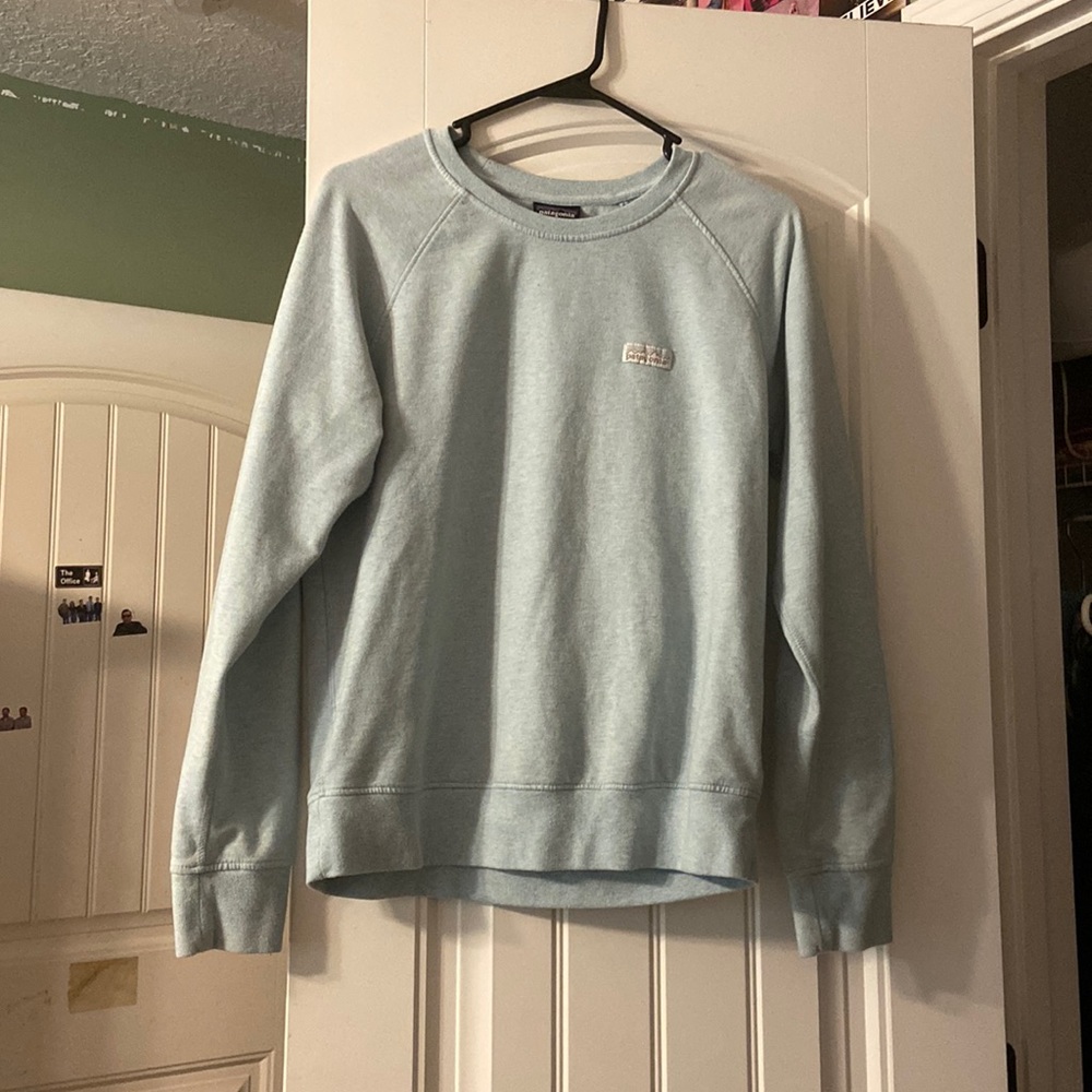 Cute blue crewneck